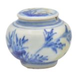 A CHINESE BLUE AND WHITE PORCELAIN ‘HATCHER’ SHIPWRECK MUSTARD POT AND COVER, CIRCA 1643