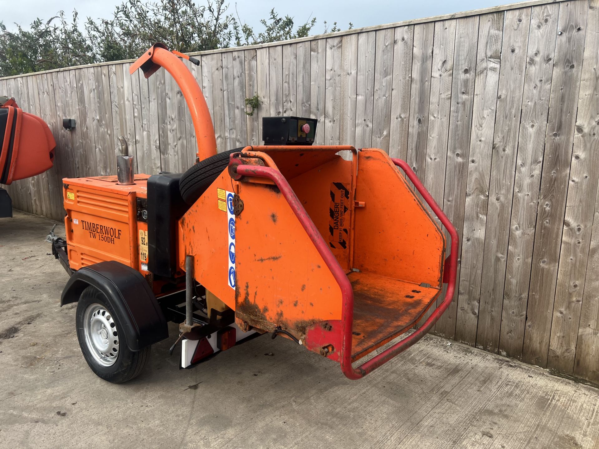 TIMBERWOLF TW150H TOWABLE DIESEL WOOD CHIPPER *LOCATION NORTH YORKSHIRE* - Image 2 of 6
