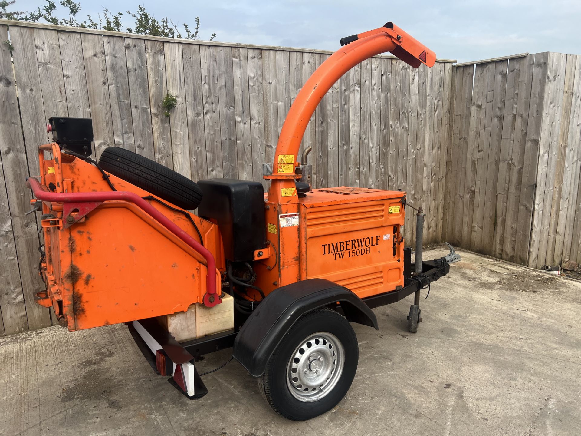 TIMBERWOLF TW150H TOWABLE DIESEL WOOD CHIPPER *LOCATION NORTH YORKSHIRE* - Image 3 of 6