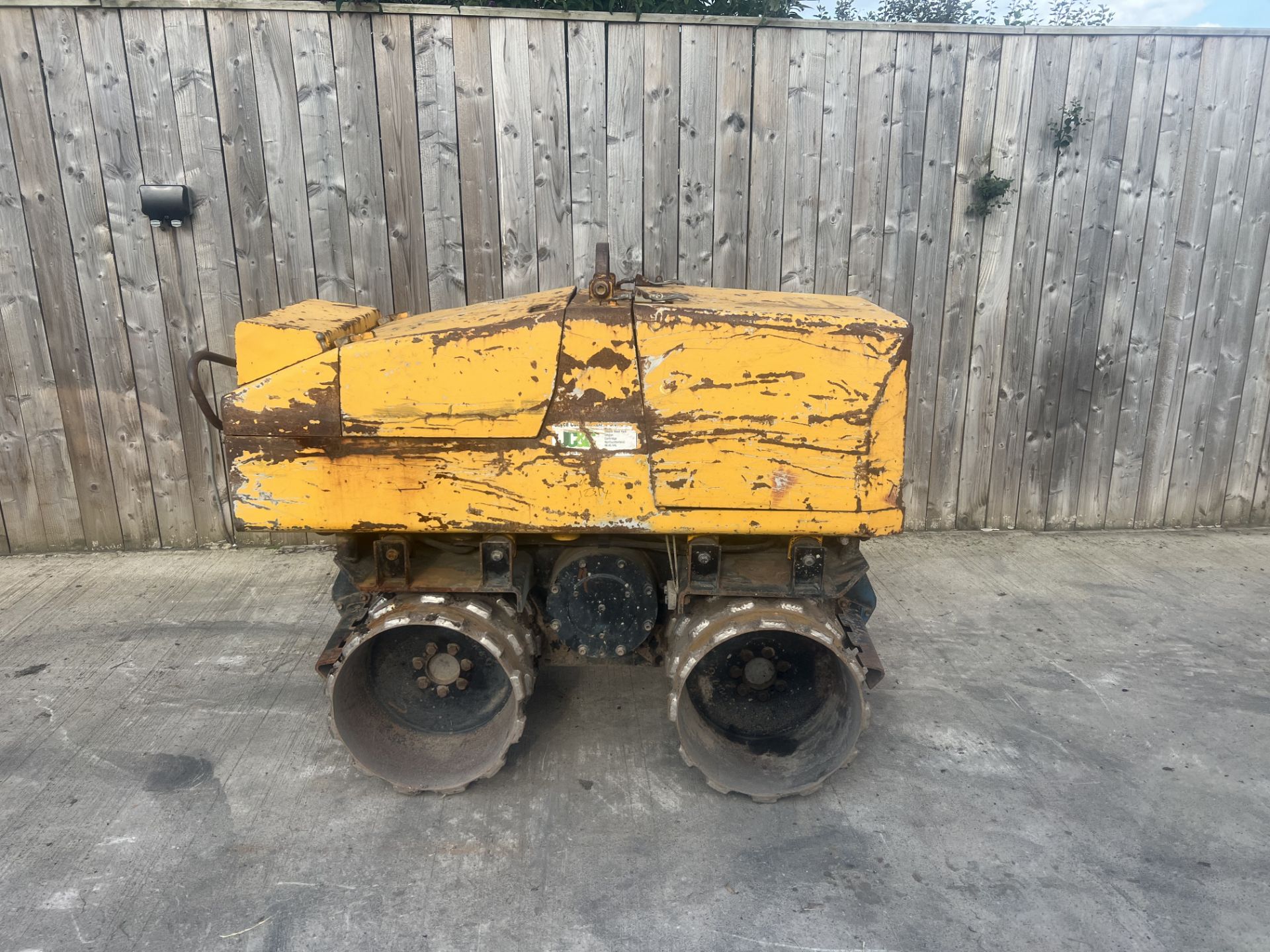 JCB Vibromax trench roller diesel