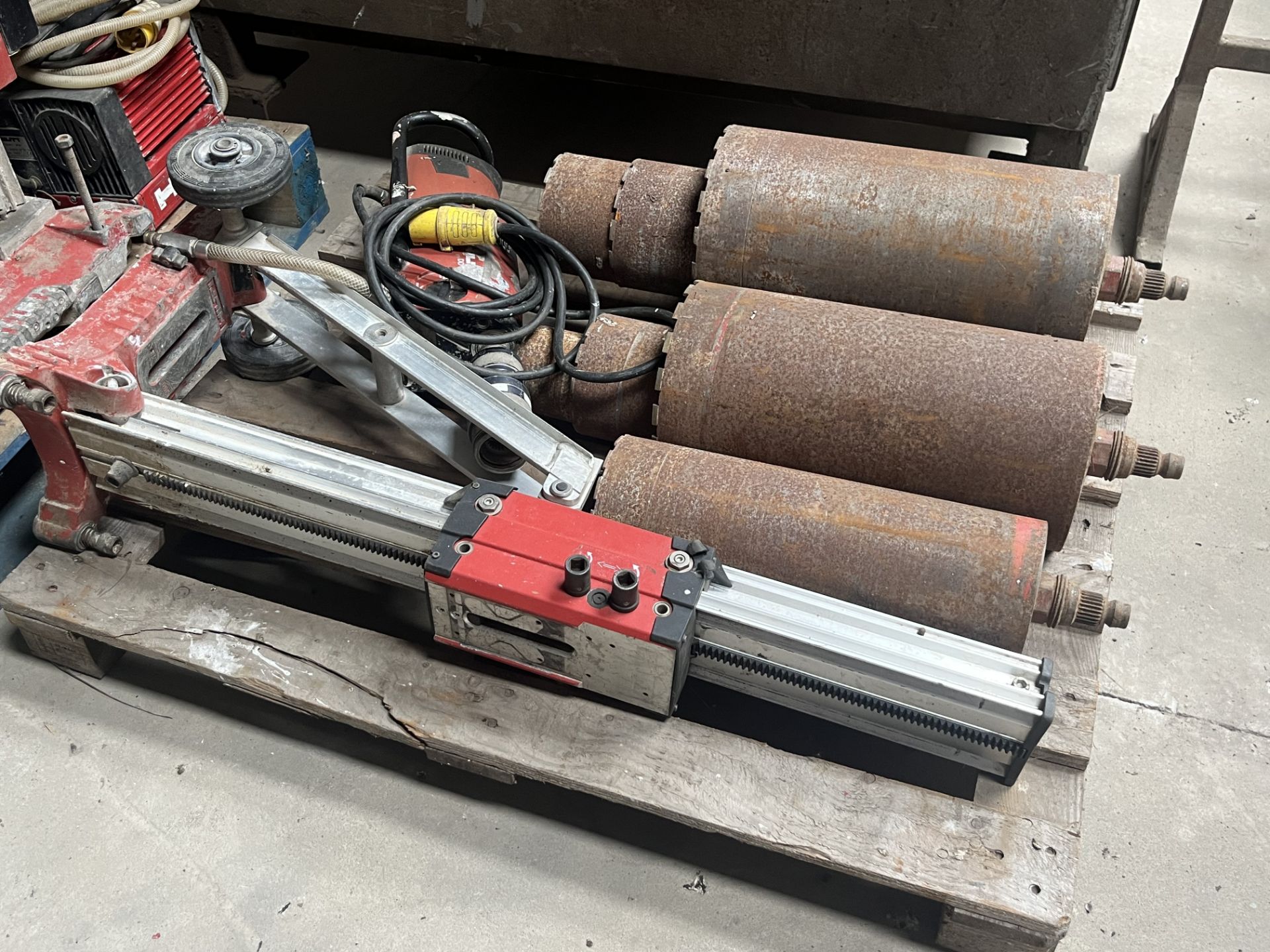 HILTI DD200 CORING MACHINE - Image 4 of 5