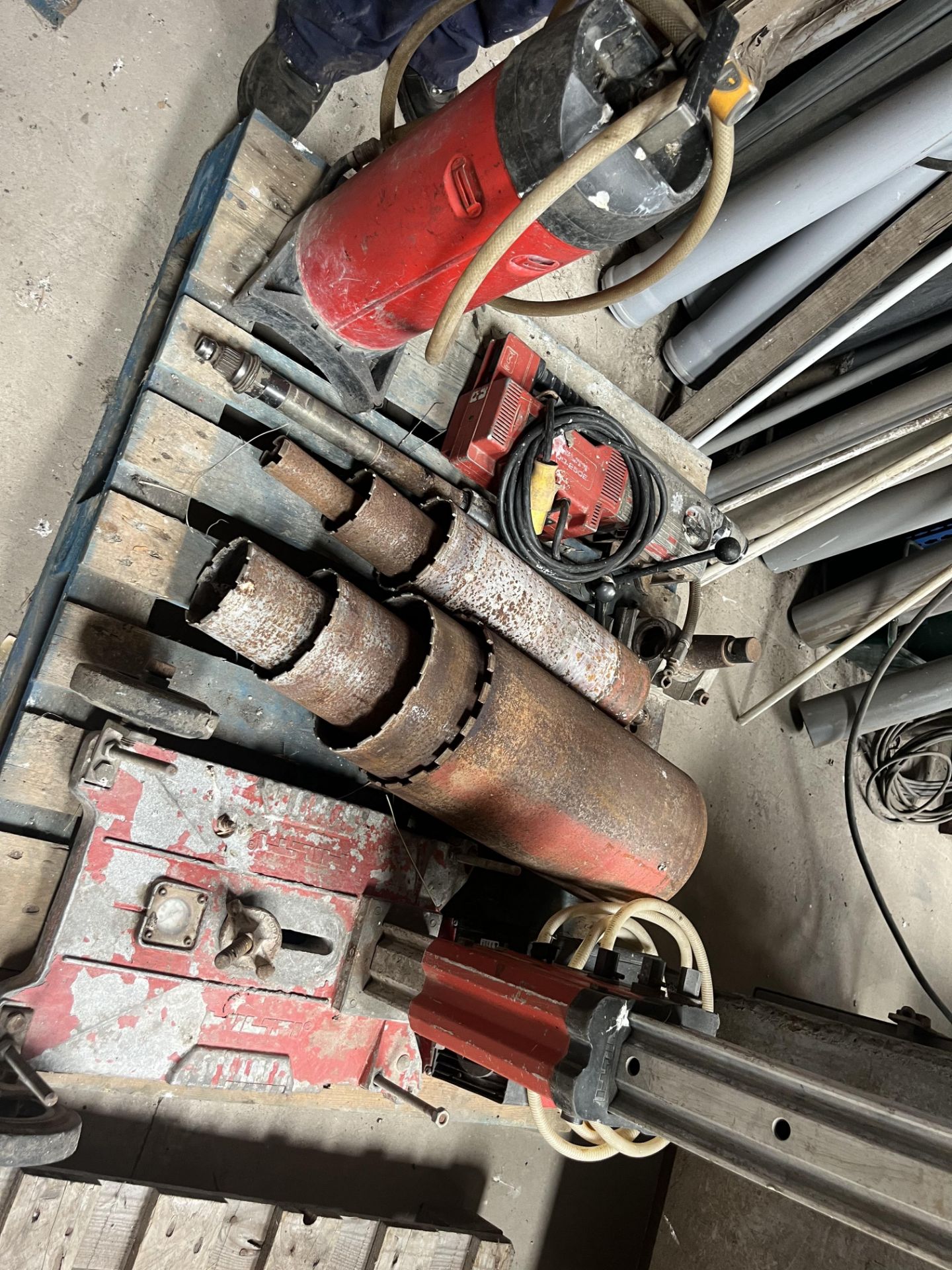 HILTI DD250 CORING MACHINE