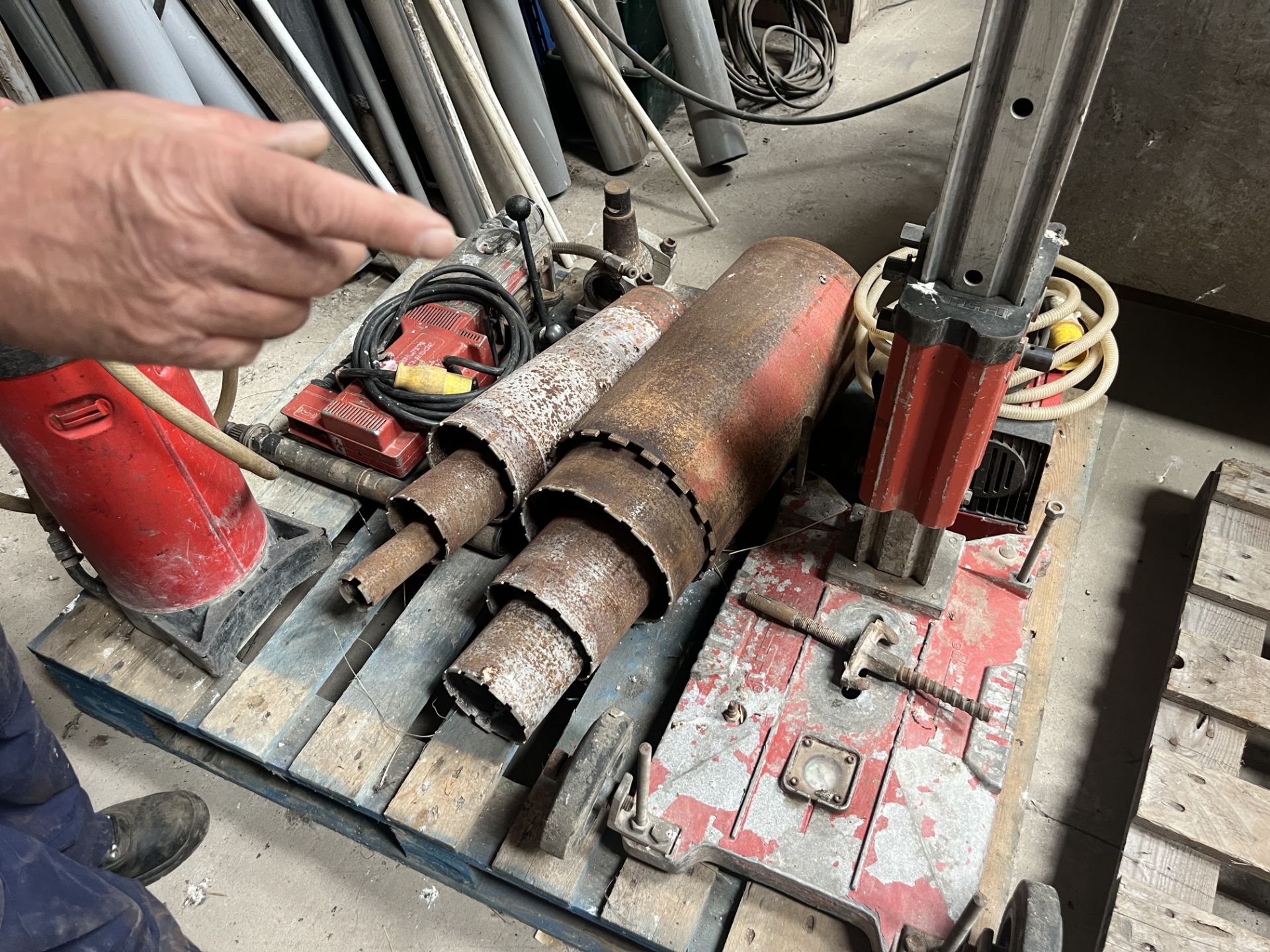 HILTI DD250 CORING MACHINE - Image 2 of 4