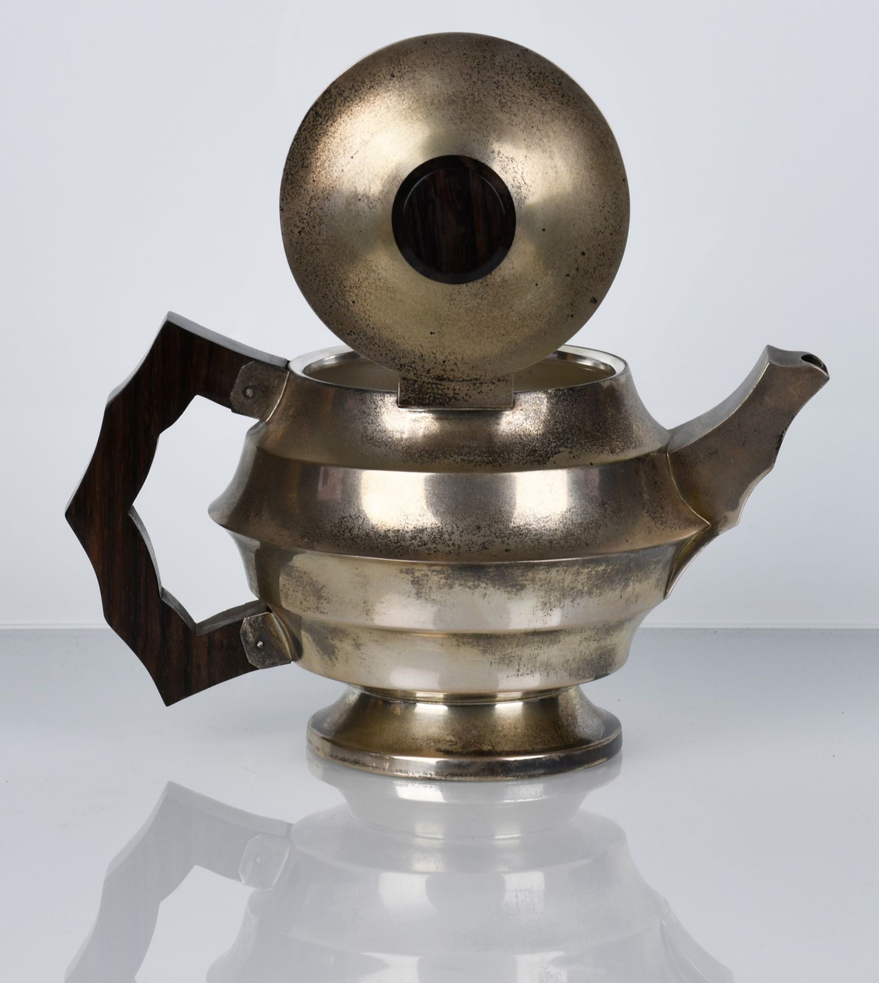 Servizio da the e caffè Art Decò anni ’40 in argento 800 con manici in legno mistilinei - Bild 7 aus 13