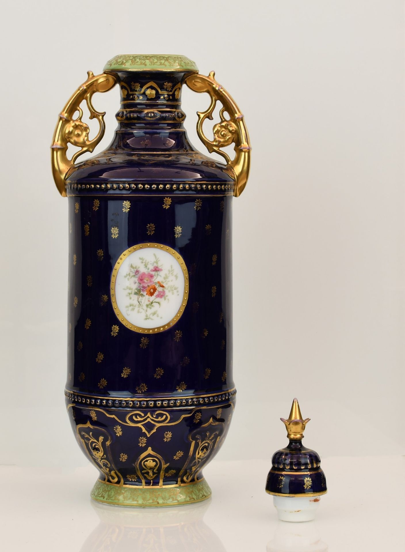 Grande vaso in ceramica con coperchio Sevres cassolettes in ceramica di Sevres XIX Sec. a smalto, po - Bild 4 aus 6