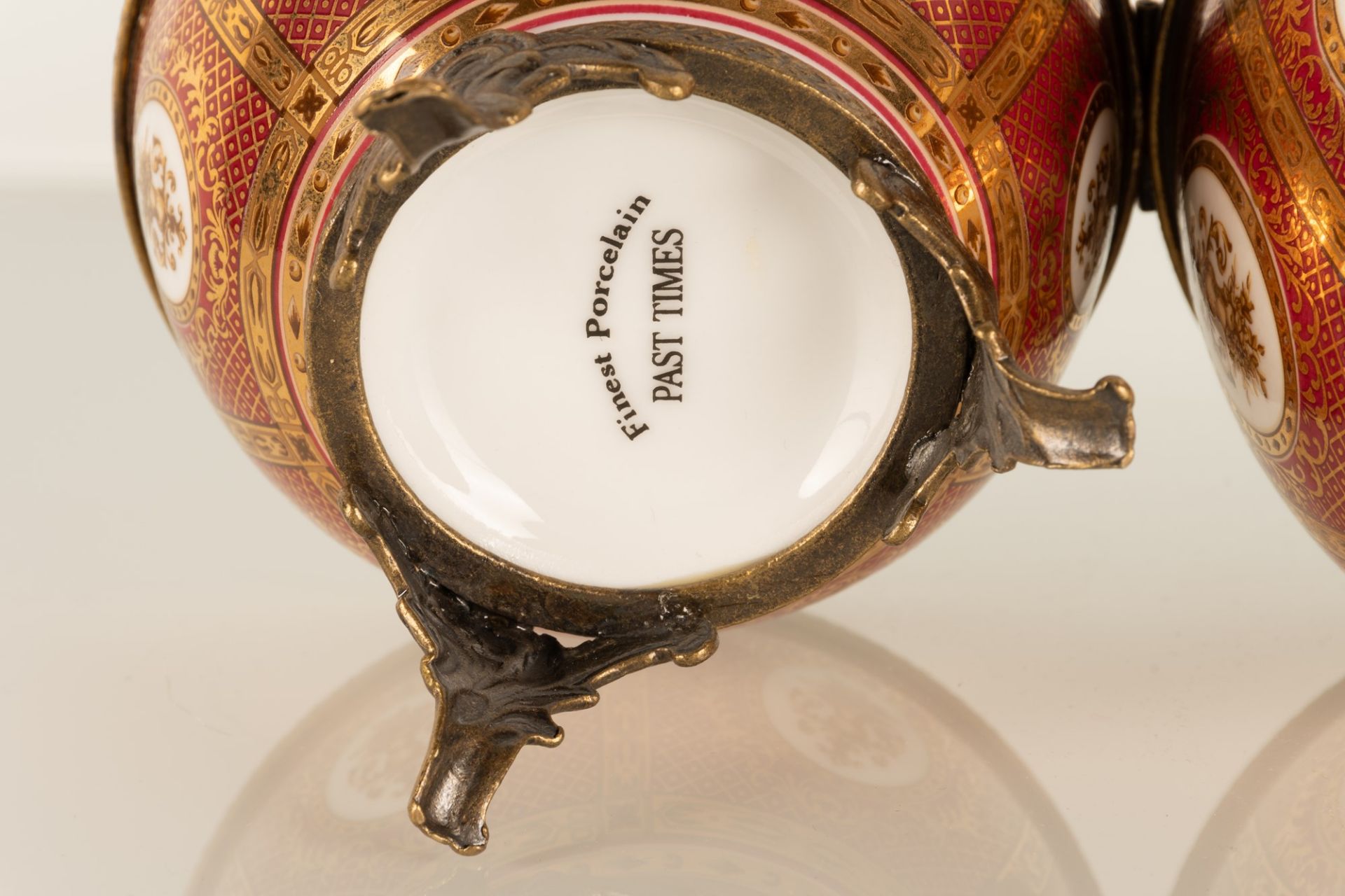 Lotto di due portagioie decorative in porcellana policroma Finest Porcelain Past Times - Bild 10 aus 10