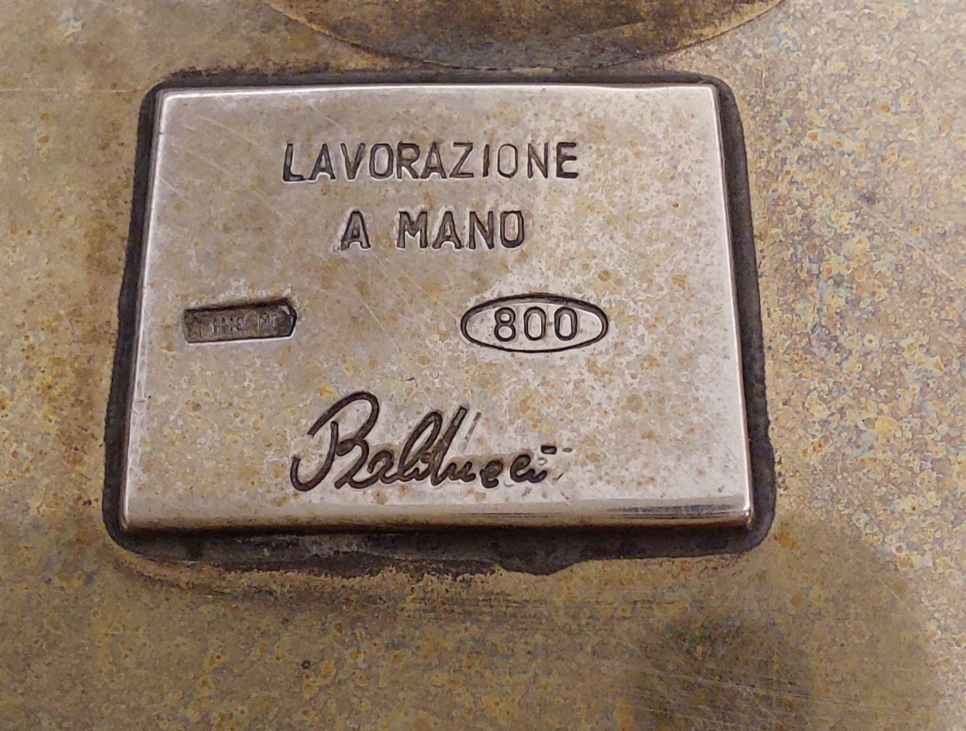 Grande bacile in argento 800/000 con punzone Argenteria Balducci finemente decorato - Image 4 of 4