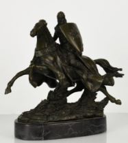 Scultura in bronzo raffigurante cavaliere