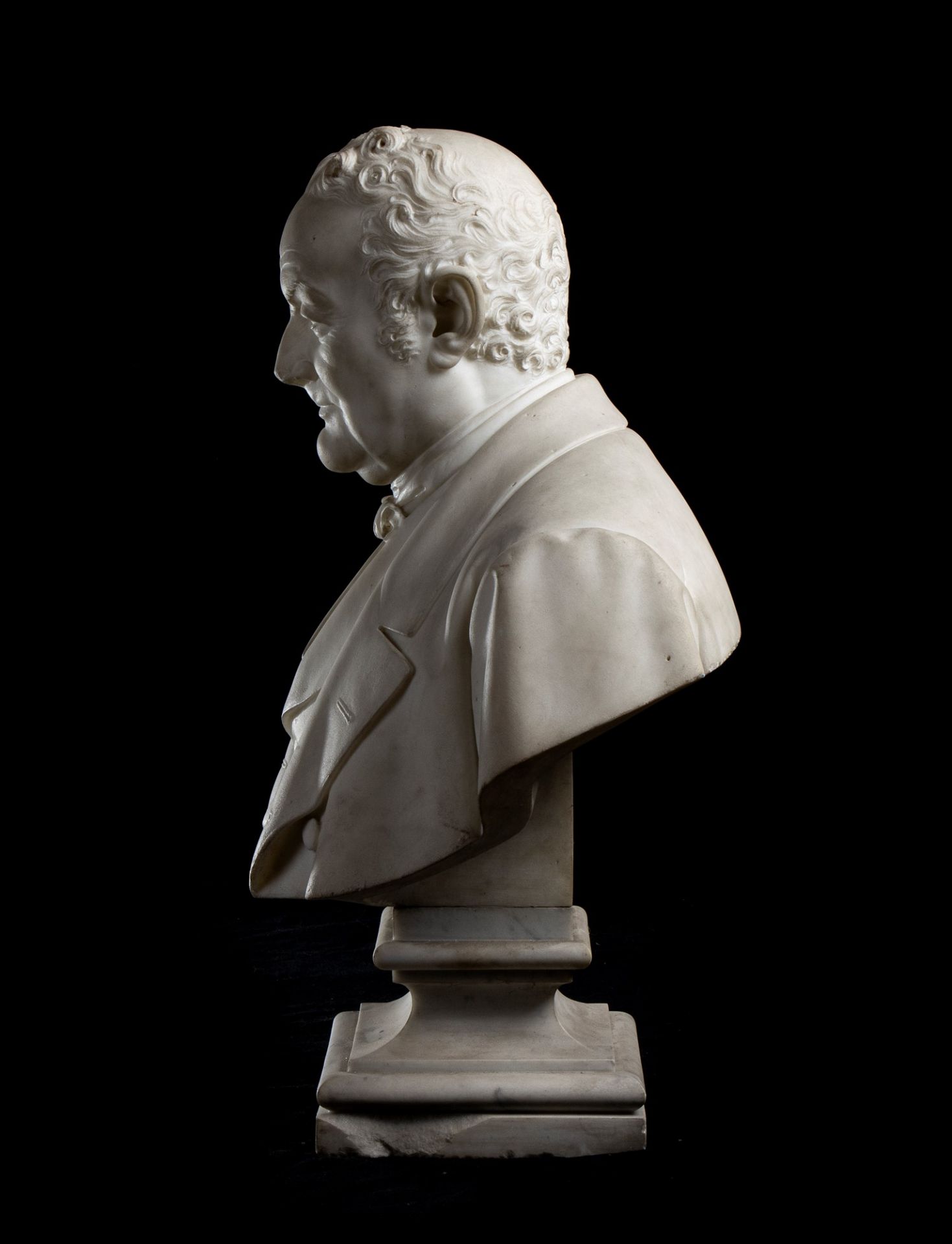 Busto virile in marmo bianco - Image 3 of 5