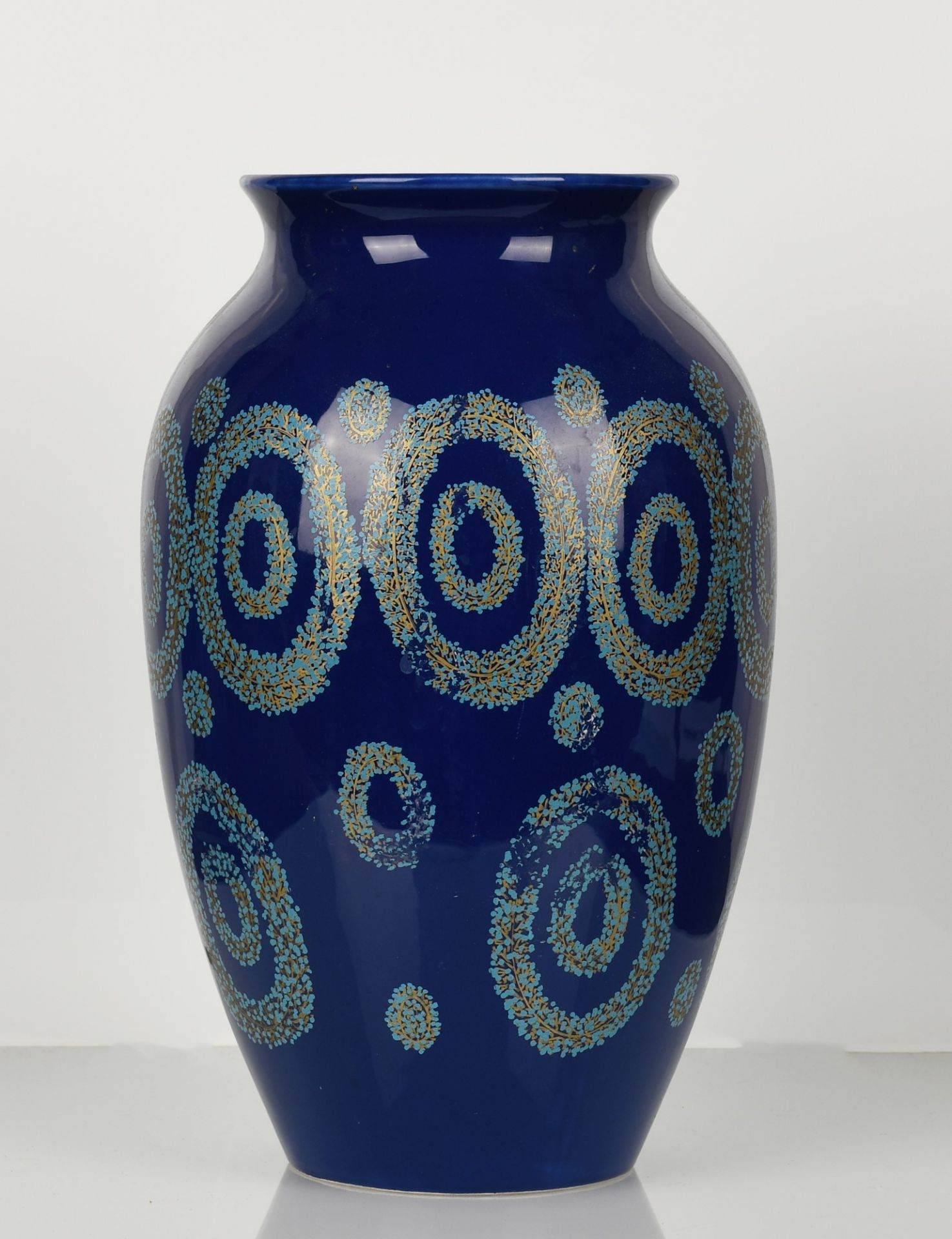 Vaso in ceramica blu con particolari decori celesti e lumeggiature in oro - Image 2 of 3