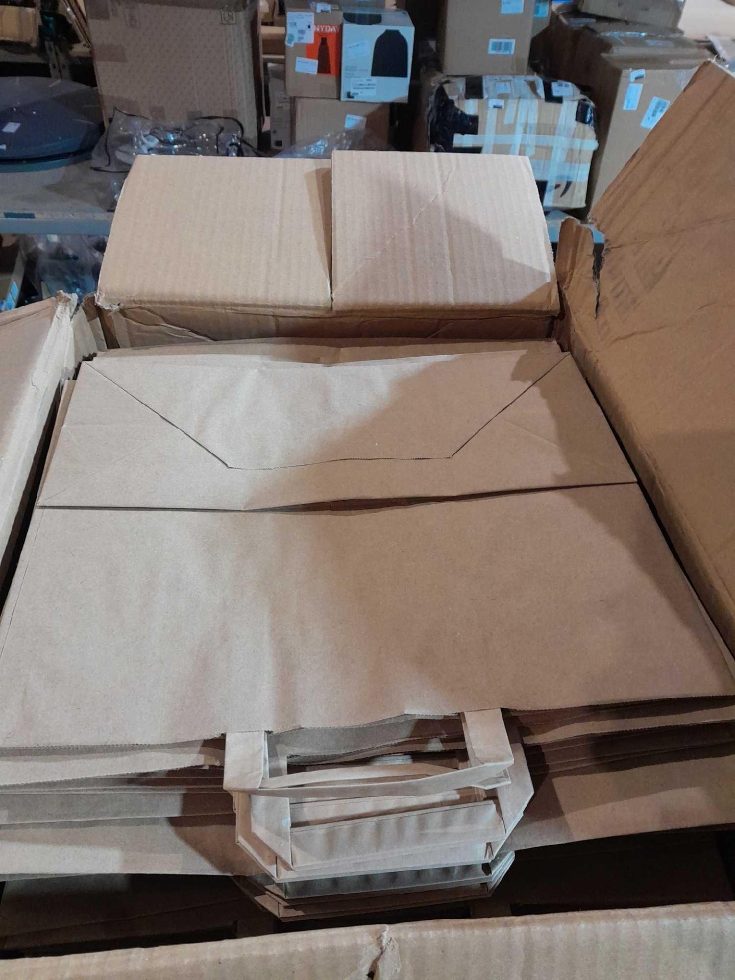 RRP £170 Approx 600 Kraft Flat Paper Carrier Bags, Various Sizes - Image 2 of 2