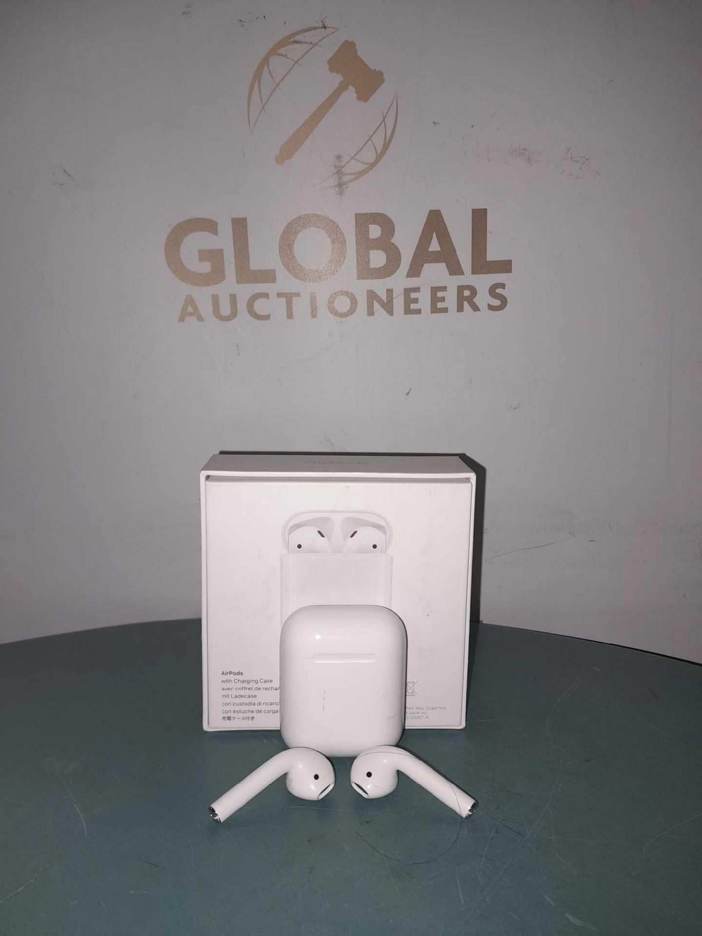 RRP £140 Boxed Pair Of Apple Air pods With Charging Case (2Nd Generation) 2019 - Image 2 of 2