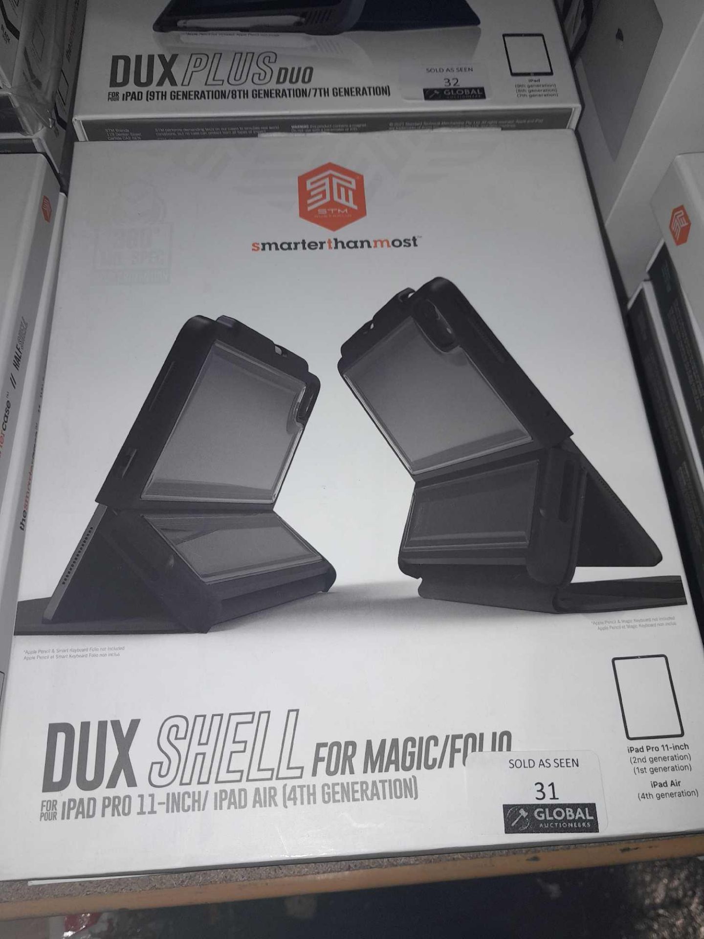 RRP £280 Lot To Contain 4 Boxed Smarter Than Most Dux Shell iPad Case 4Th Generation - Image 2 of 2