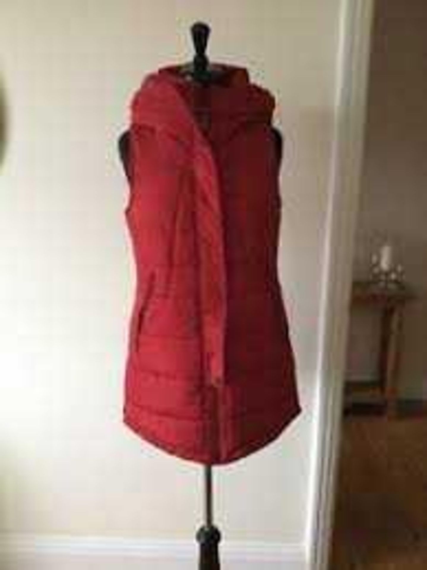 RRP £255 Lot To Contain Approx. 7X Assorted Clothing Items, Various Sizes Sourced From Qvc - Image 2 of 3