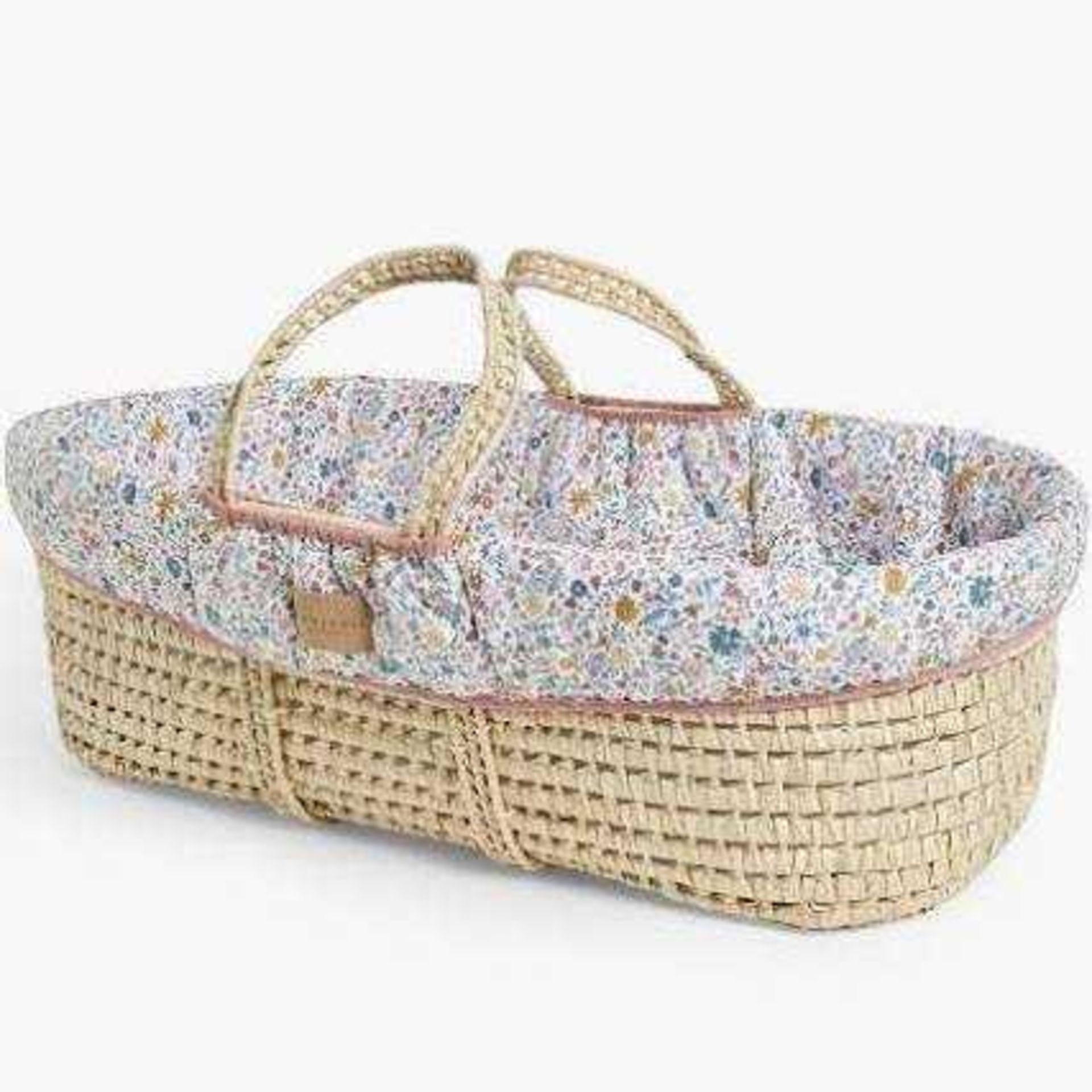 RRP £130 Lot To Contain 7 Assorted Baby Items To Include John Lewis Moses Baskets, Car Sunshades, Po
