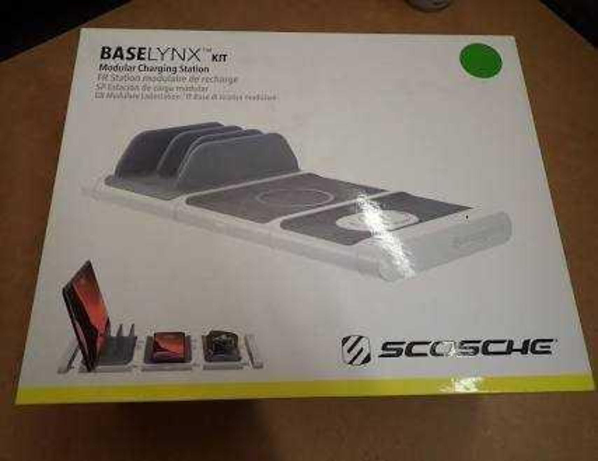 RRP £150 Boxed Scosche Baselynx Modular Charging Station Kit - Image 2 of 2