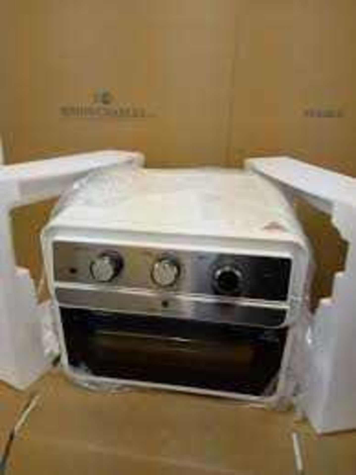 RRP £50 Lot To Contain 5 In 1 Multi Oven In White - Image 2 of 3
