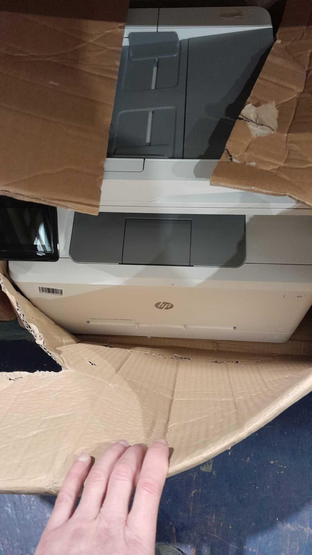 RRP £460 Lot To Contain Hp Colour Laser Jet Pro Mfp M283Fdw In White - Image 2 of 3