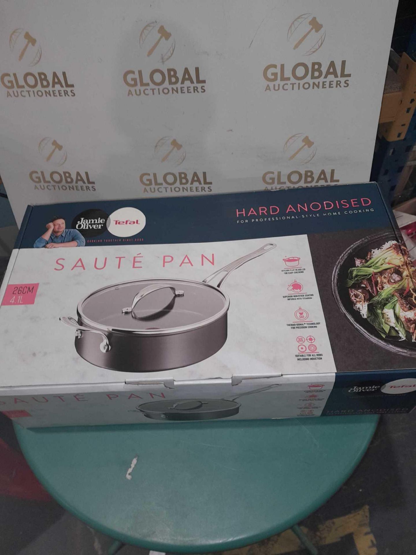 RRP £150 Lot To Contain 4.1L Tefal Saute Pan - Image 2 of 3