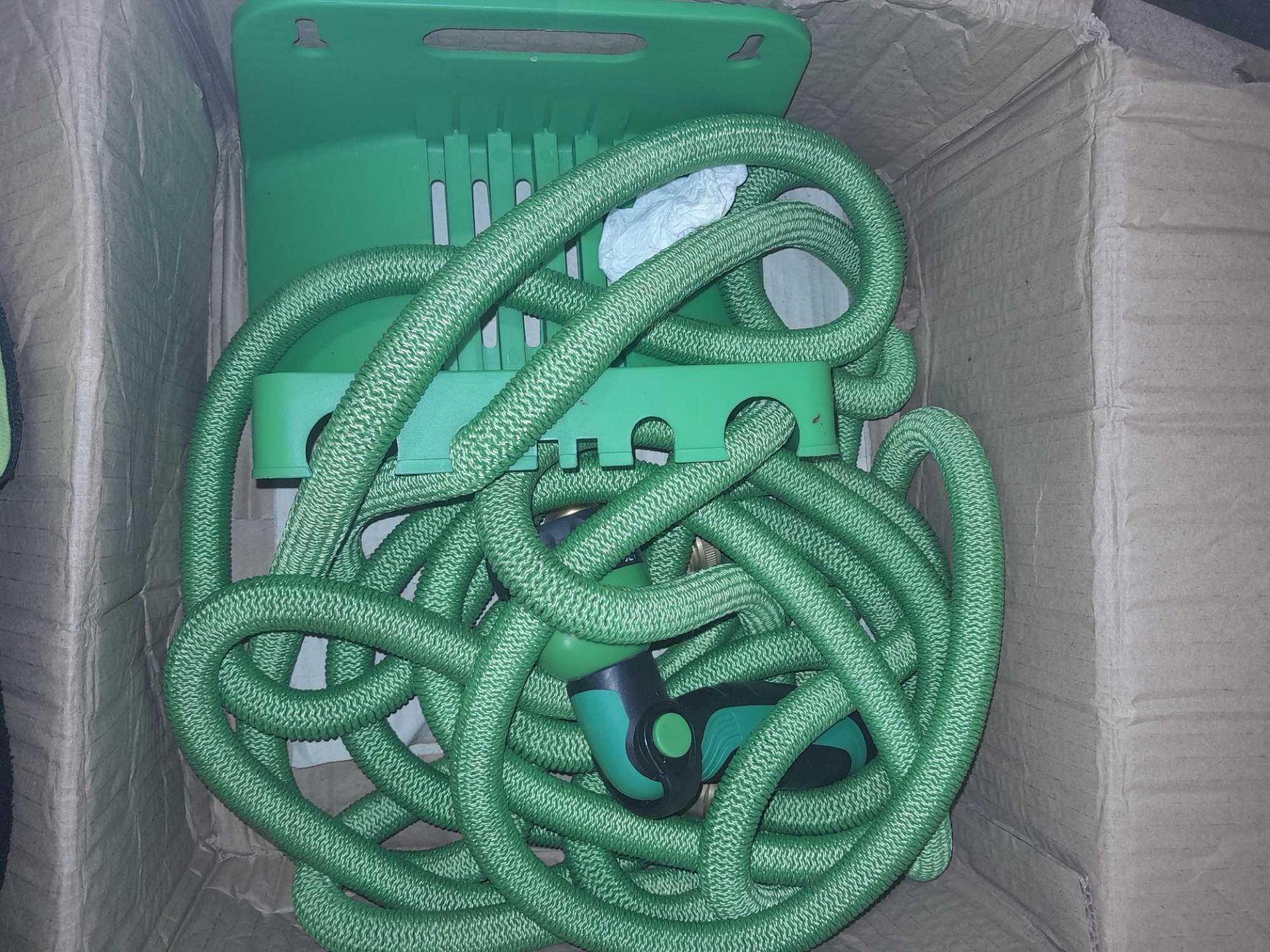 RRP £210 Lot To Contain X6 Boxed Items Including - Grumpy Gardner Stretch Hose, Periea Set Of 4 Patt - Image 2 of 5