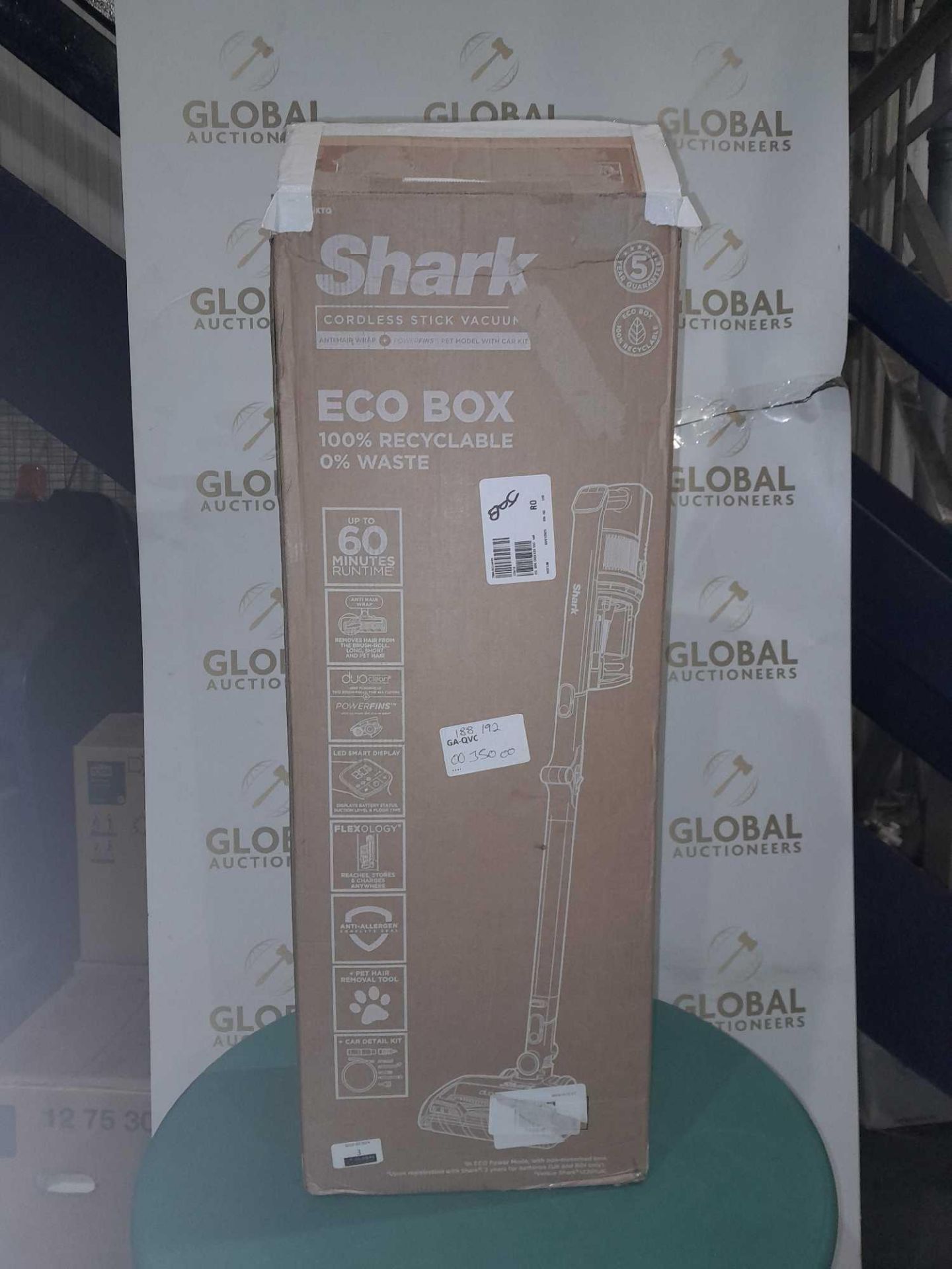 RRP £350 Lot To Contain Boxed Shark Cordless Stick Vacuum - Image 2 of 4