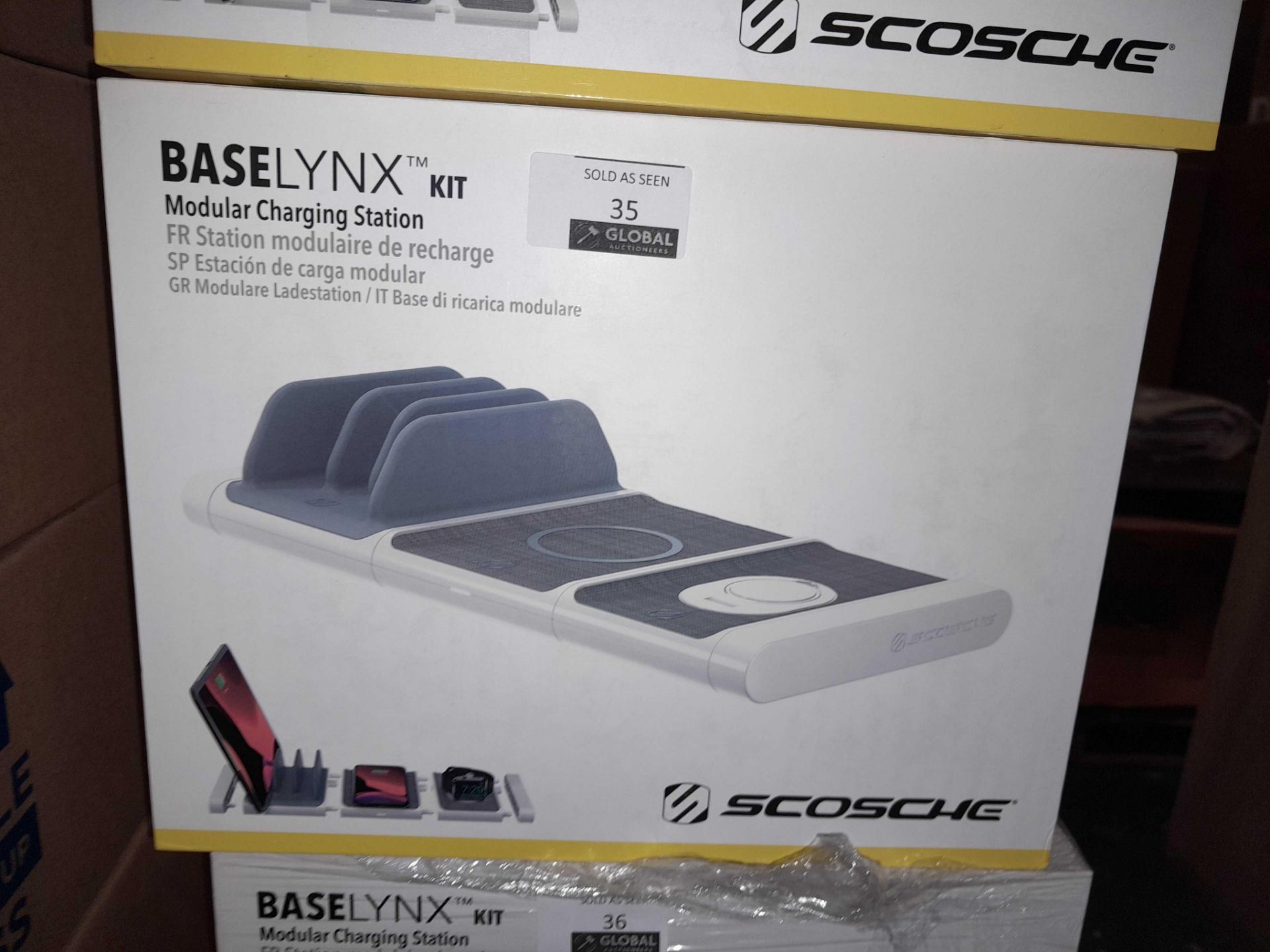 RRP £200 A Boxed Scosche Base Lynx Kit Modular Charging Station - Image 2 of 2