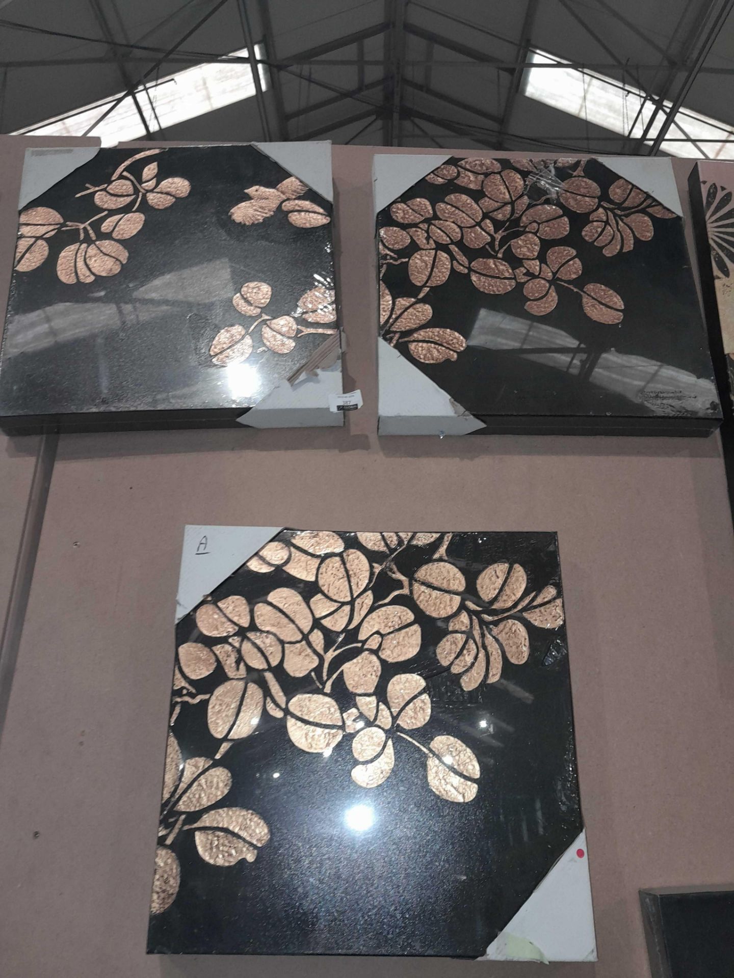 RRP £150 X3 Black And Gold Canvas Floral Style - Image 2 of 2