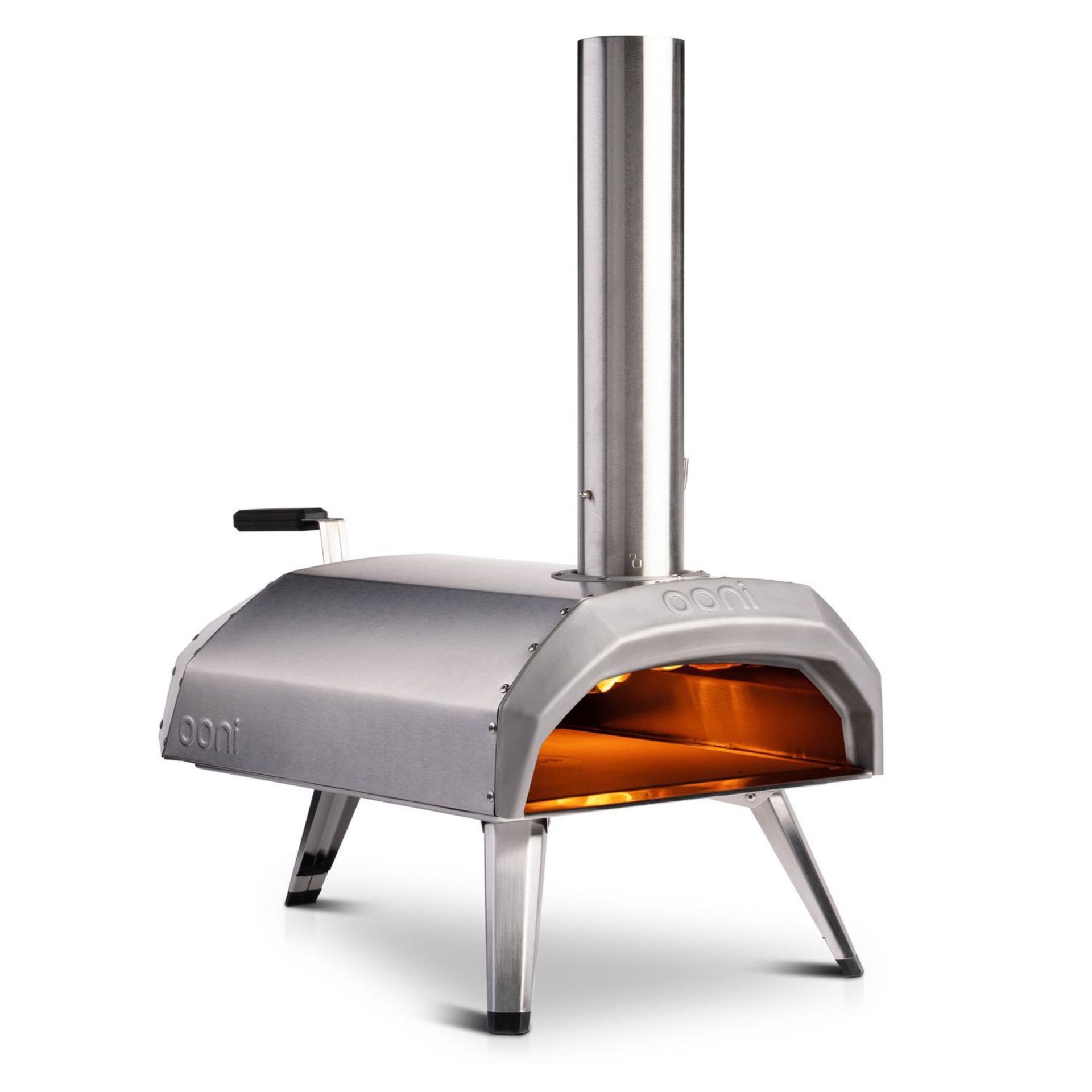 RRP £300 A Boxed Ooni Karu 12 Multi-Fuel Pizza Oven