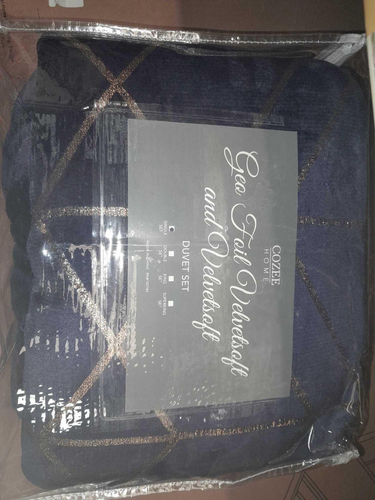 RRP £200 Brand New Factory Sealed Cozee Home Geo Foil Duvet Sets