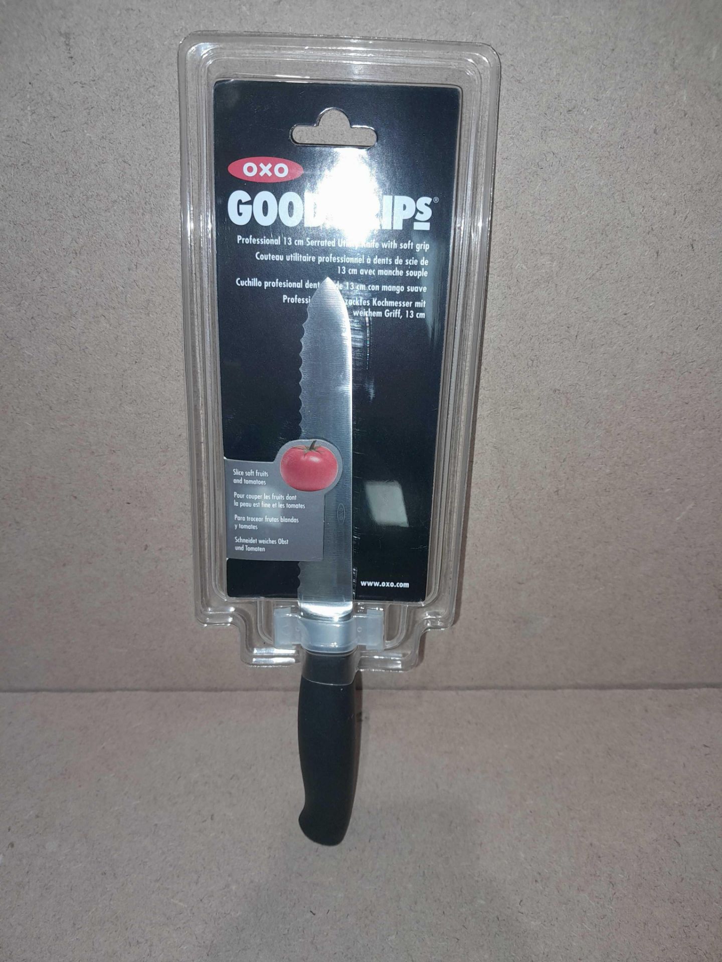 RRP £200 Lot To Contain X10 Good Grips Oxo Knives