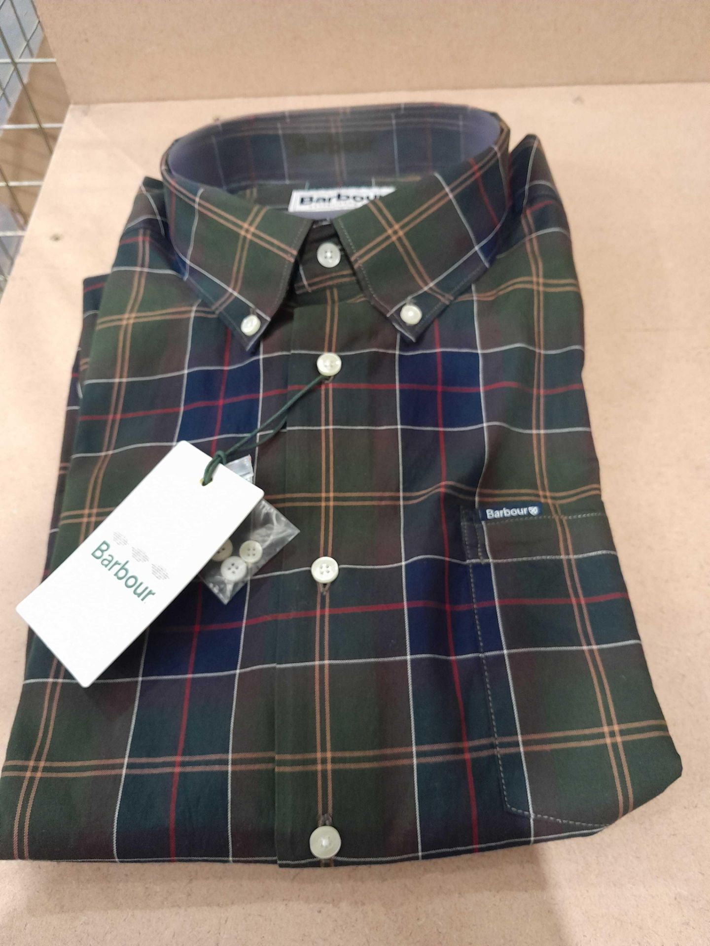 RRP £130 X2 Men's Barbour Tailored Fit Shirts Green Checkered Pattern Size Xl - Image 2 of 2