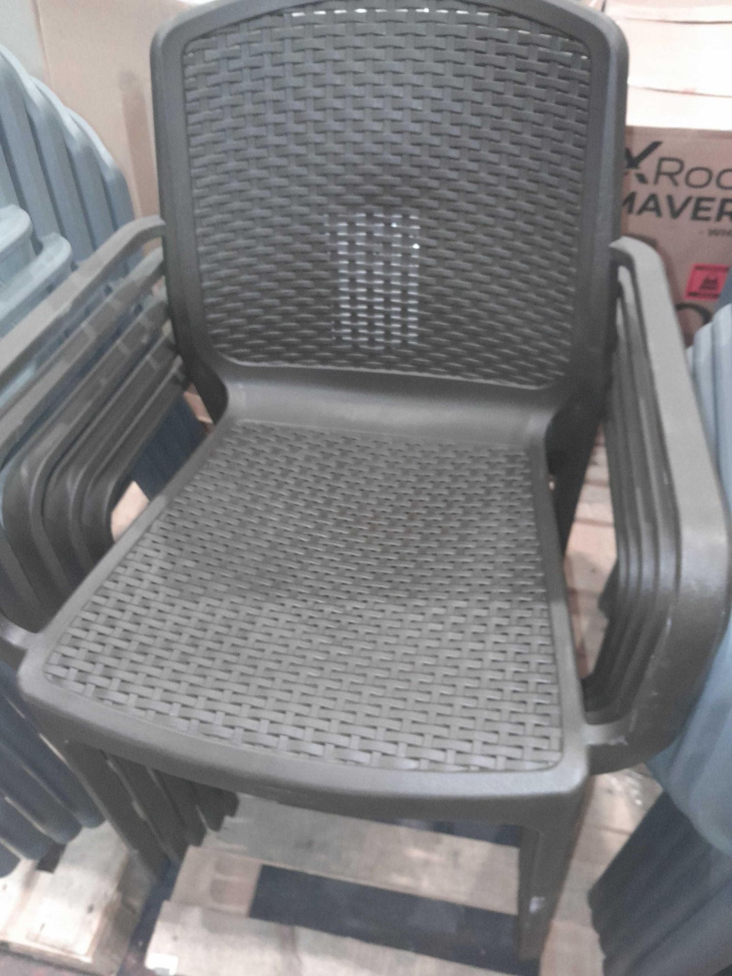 RRP £175 Lot Contains X5 Duramax Garden Chairs - Image 2 of 2