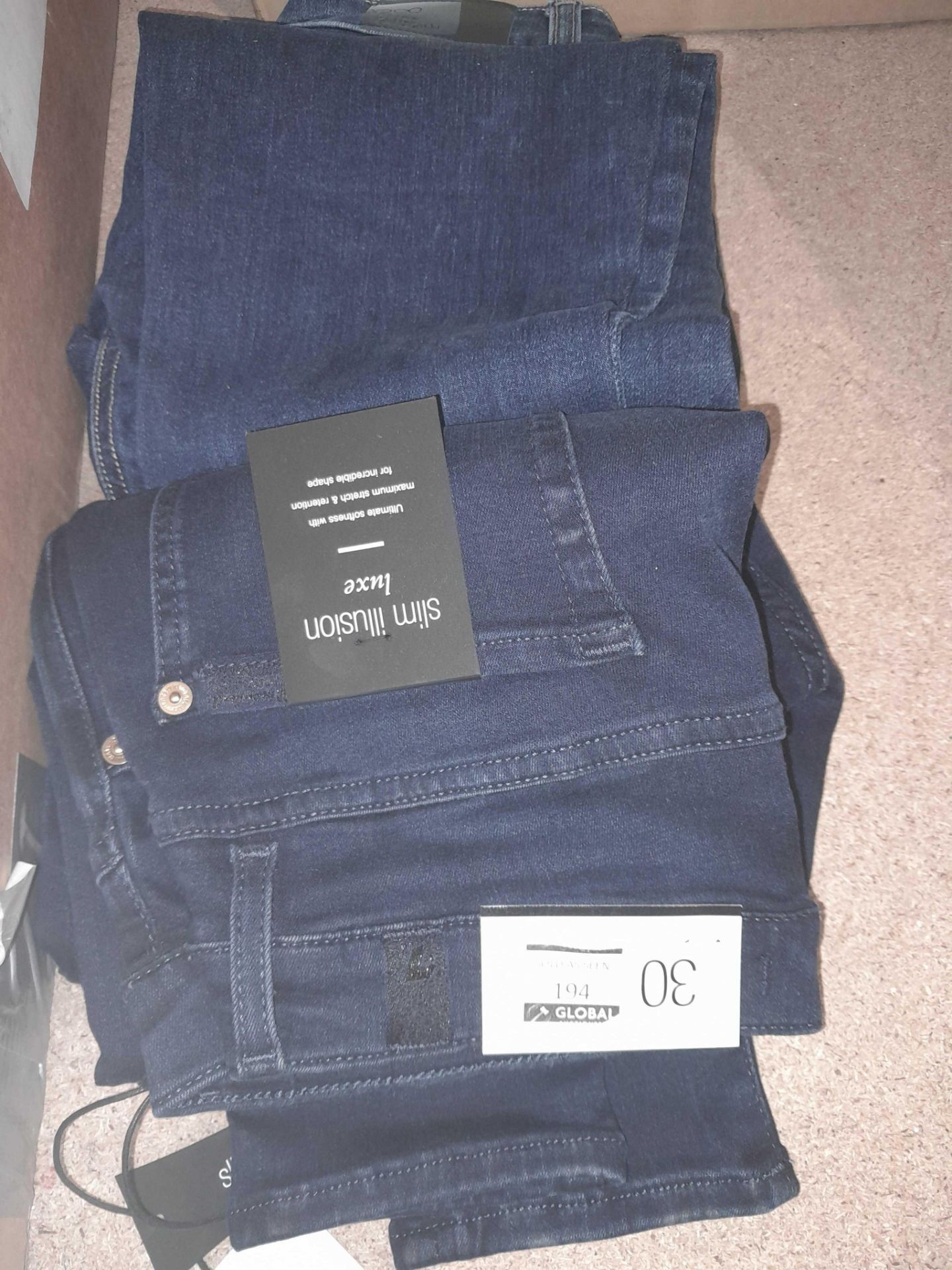 RRP £200 For All Mankind Jeans - Image 2 of 2