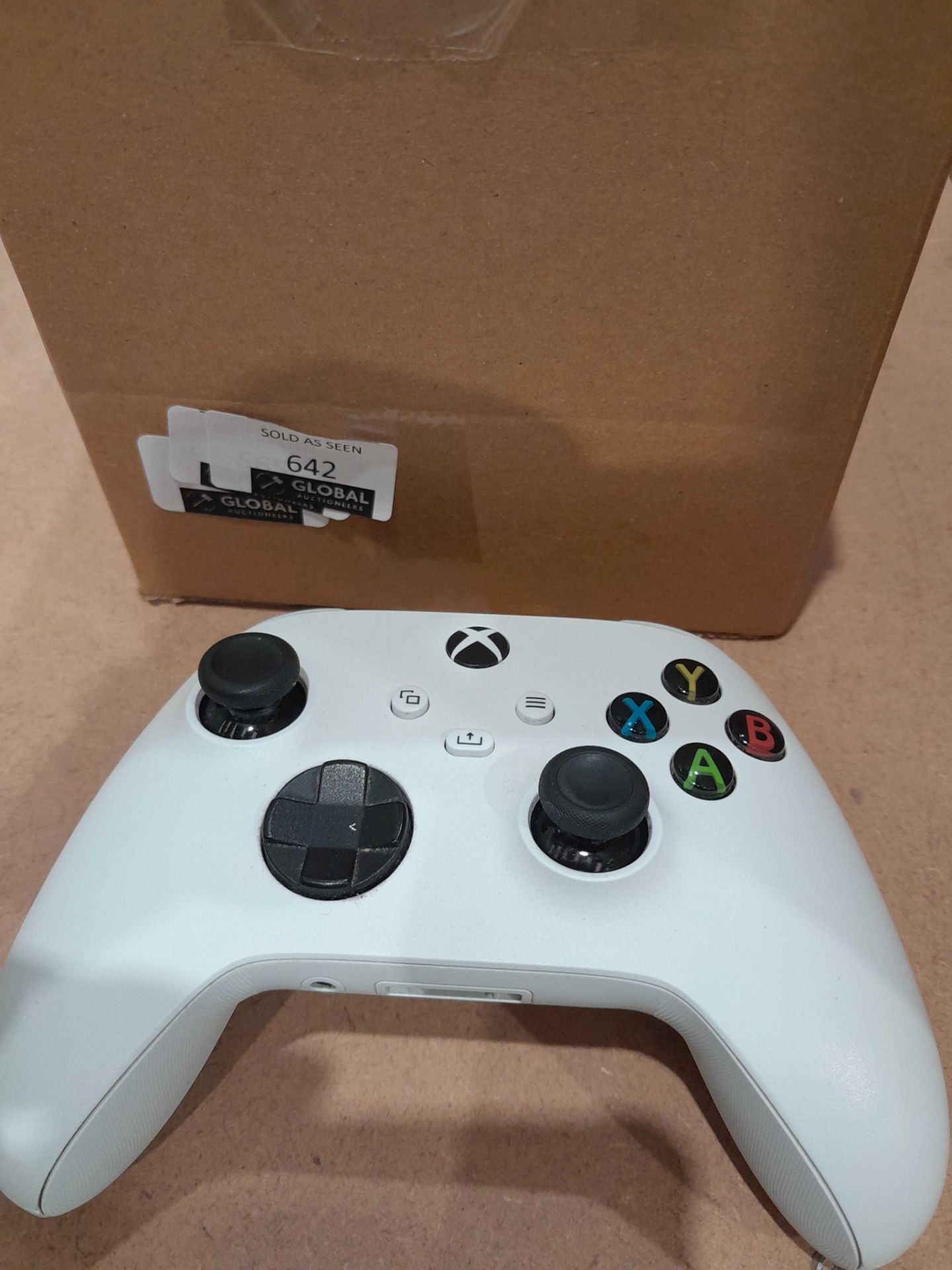 RRP £65 Xbox Wireless Controller - Image 2 of 2