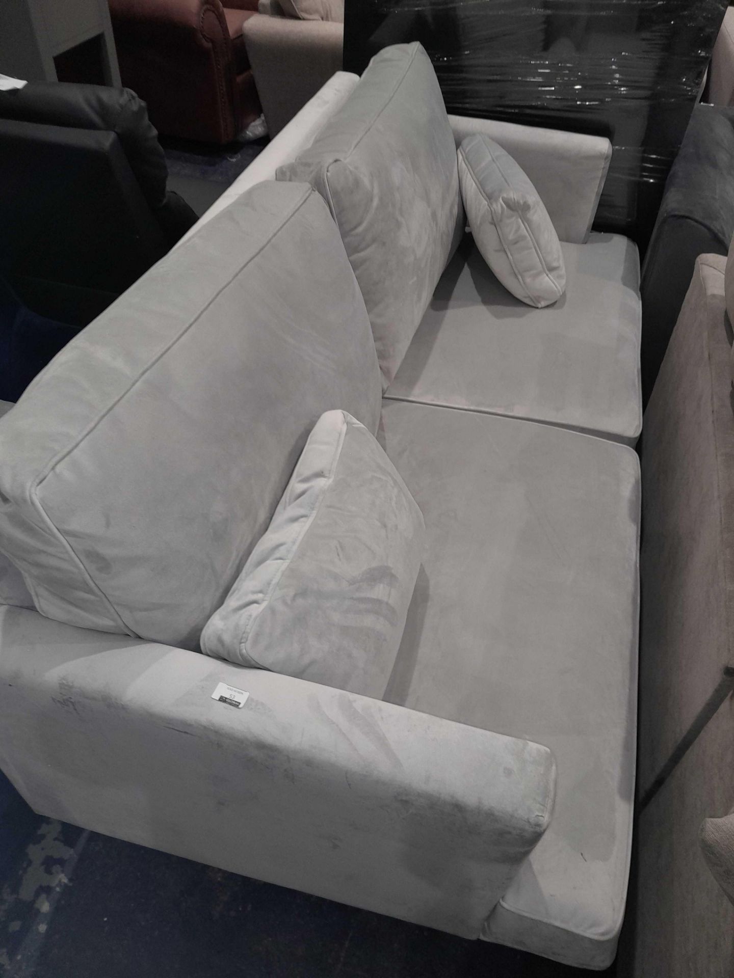 RRP £800 3 Seater Couch In Light Grey - Image 2 of 2