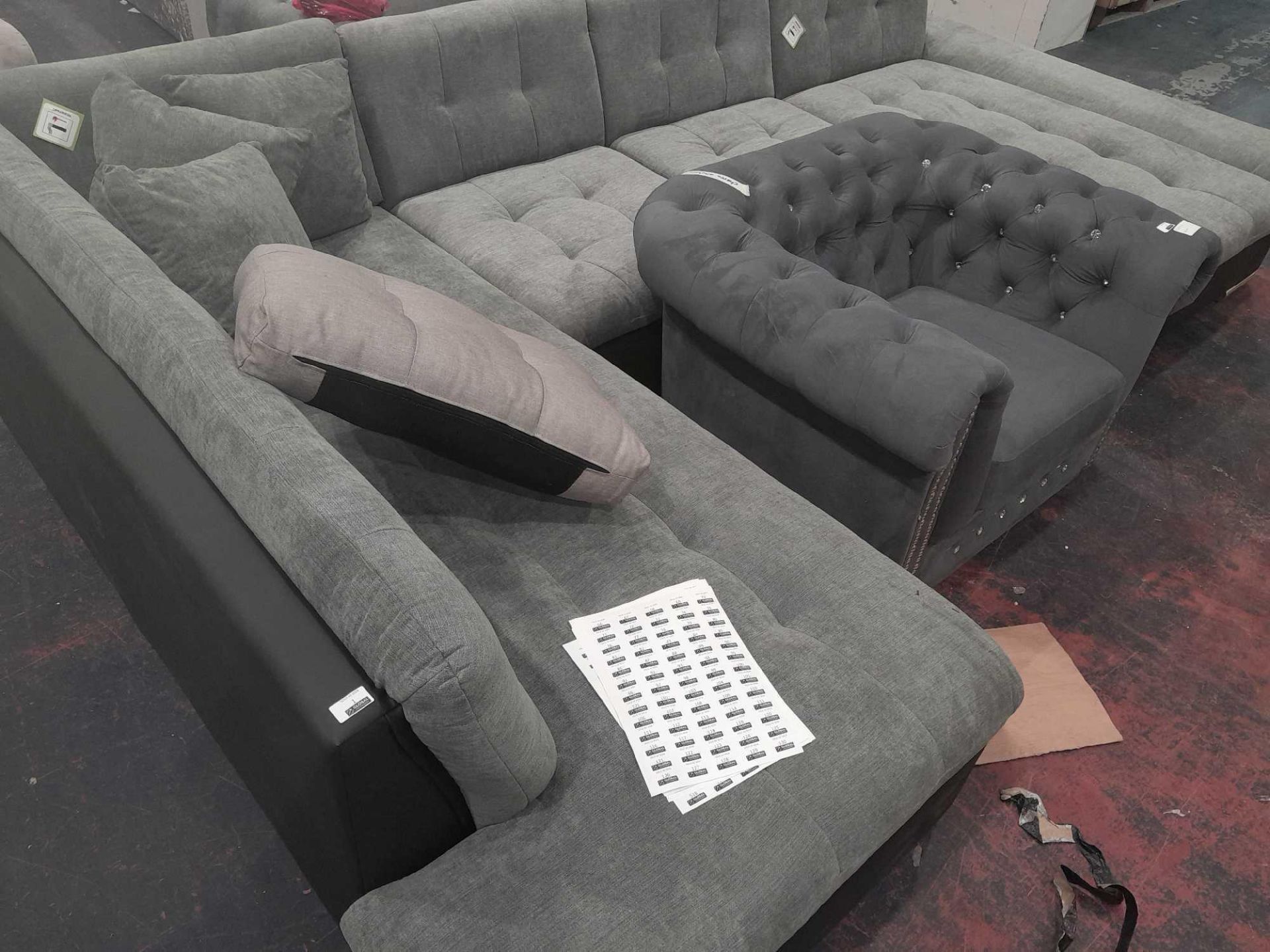 RRP £1200 Mirjan24 Bergen Design Corner Sofa In Grey/Black - Image 2 of 2