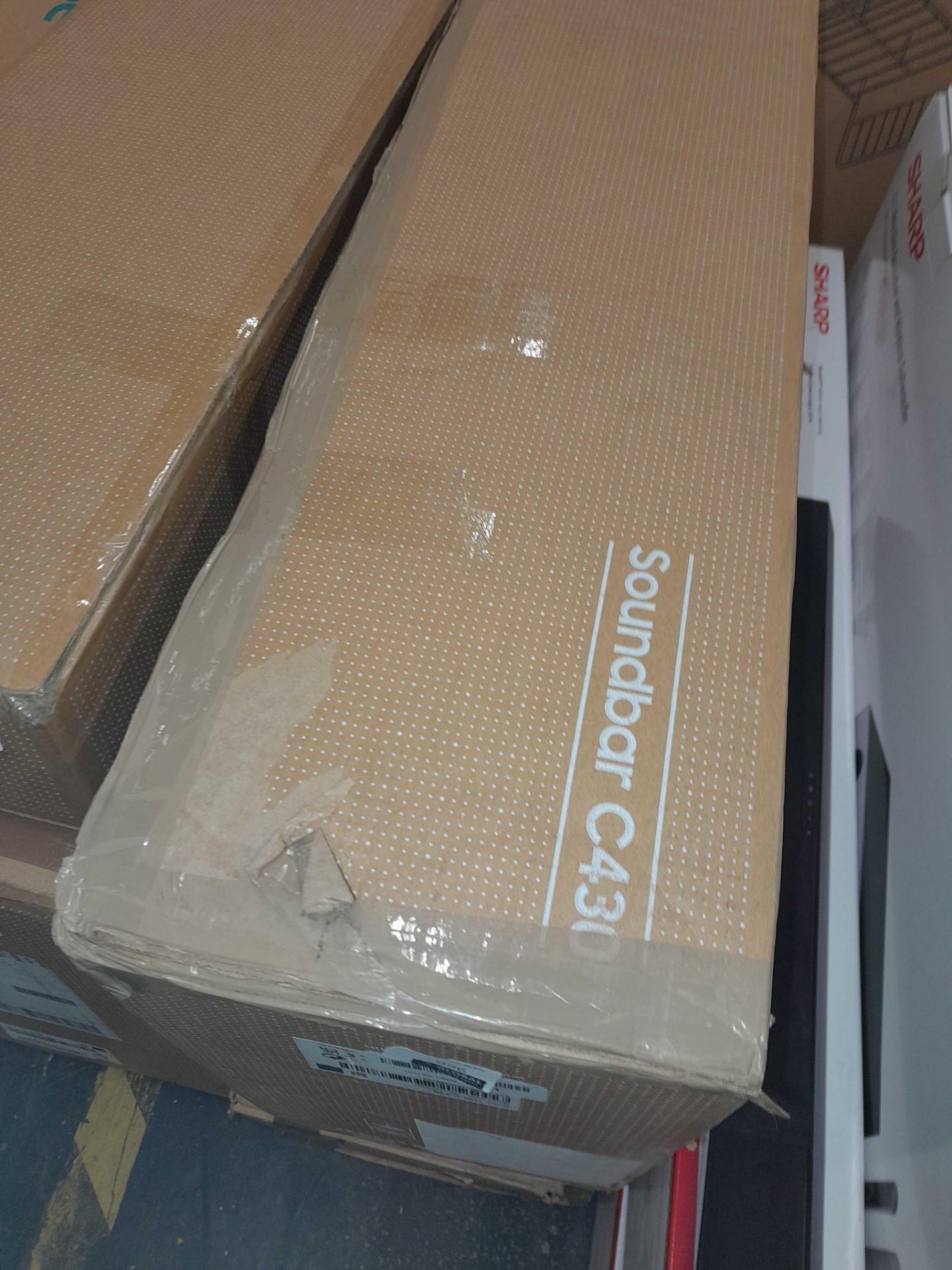 RRP £220 Boxed Samsung Soundbar - Image 2 of 2