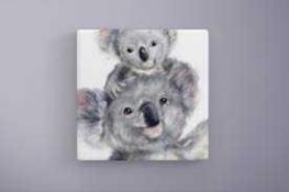 RRP £200 Lot Contains 4 Items Including Koala Canvas