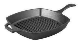 RRP £200 Lot To Contain Assorted Items Including- Cast Iron Grill Pan