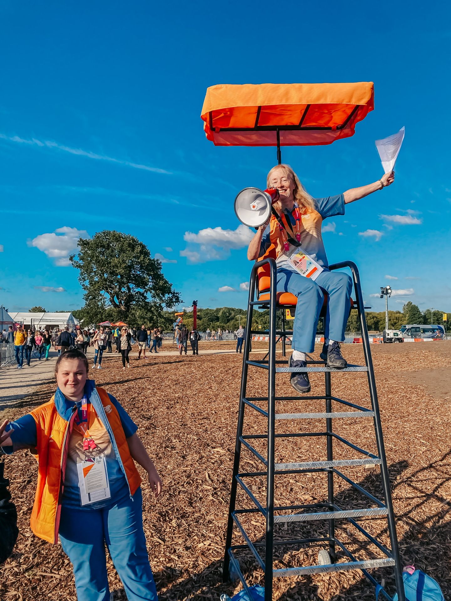 RRP £1600 Lot To Contain 2 x Commonwealth Games Umpire Chair (Condition Reports Available On