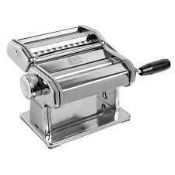 RRP £170 Lot To Contain 5 Items Including Boxed Atlas 150 Pasta Machine(Cr2)