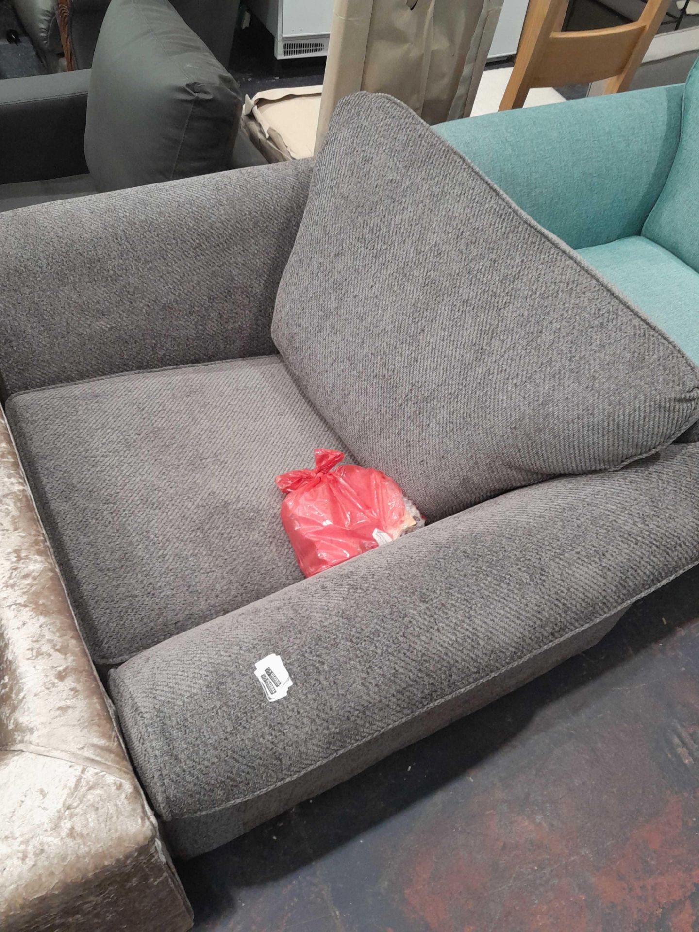 RRP £450 Fabric Single Armchair (CR2) - Image 2 of 2