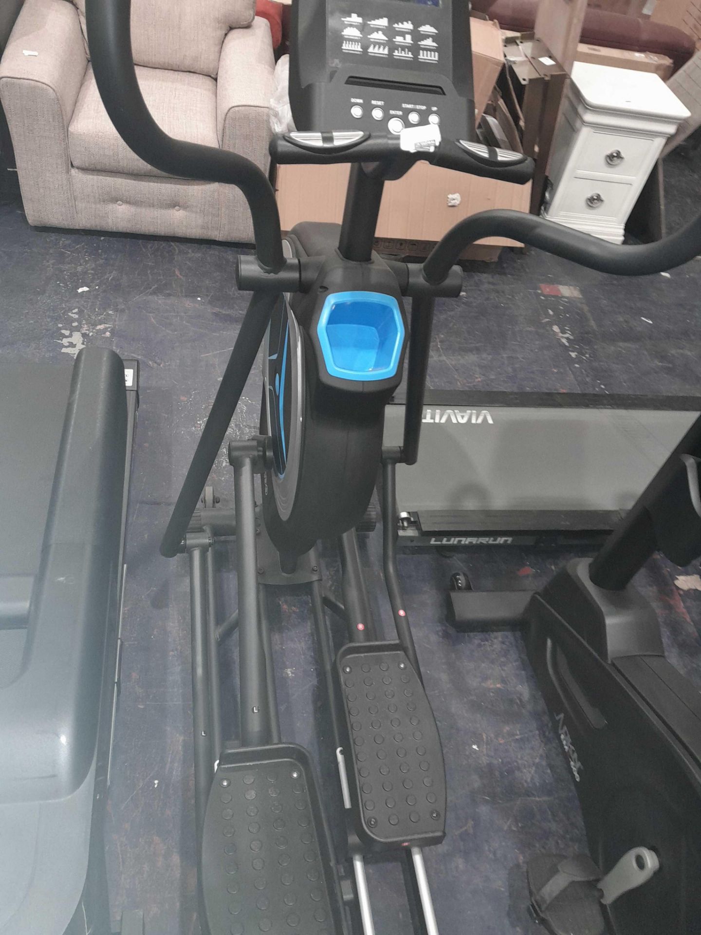 RRP £700 Dkn Elliptical Cross Trainer (CR2) - Image 2 of 2
