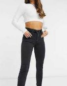 RRP £605 Lot Contains X5 Items Including Lee Scarlett High Waisted Jeans Black