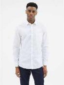 RRP £295 Lot Contains X9 Men's Clothing Items Including White Shirt