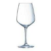 RRP £200 Boxed X7 Items Including- Wine Glasses (Cr2)