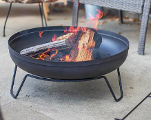 RRP £150 Boxed X3 Items Including Yatesbury Steel Fire Pit(Cr2)