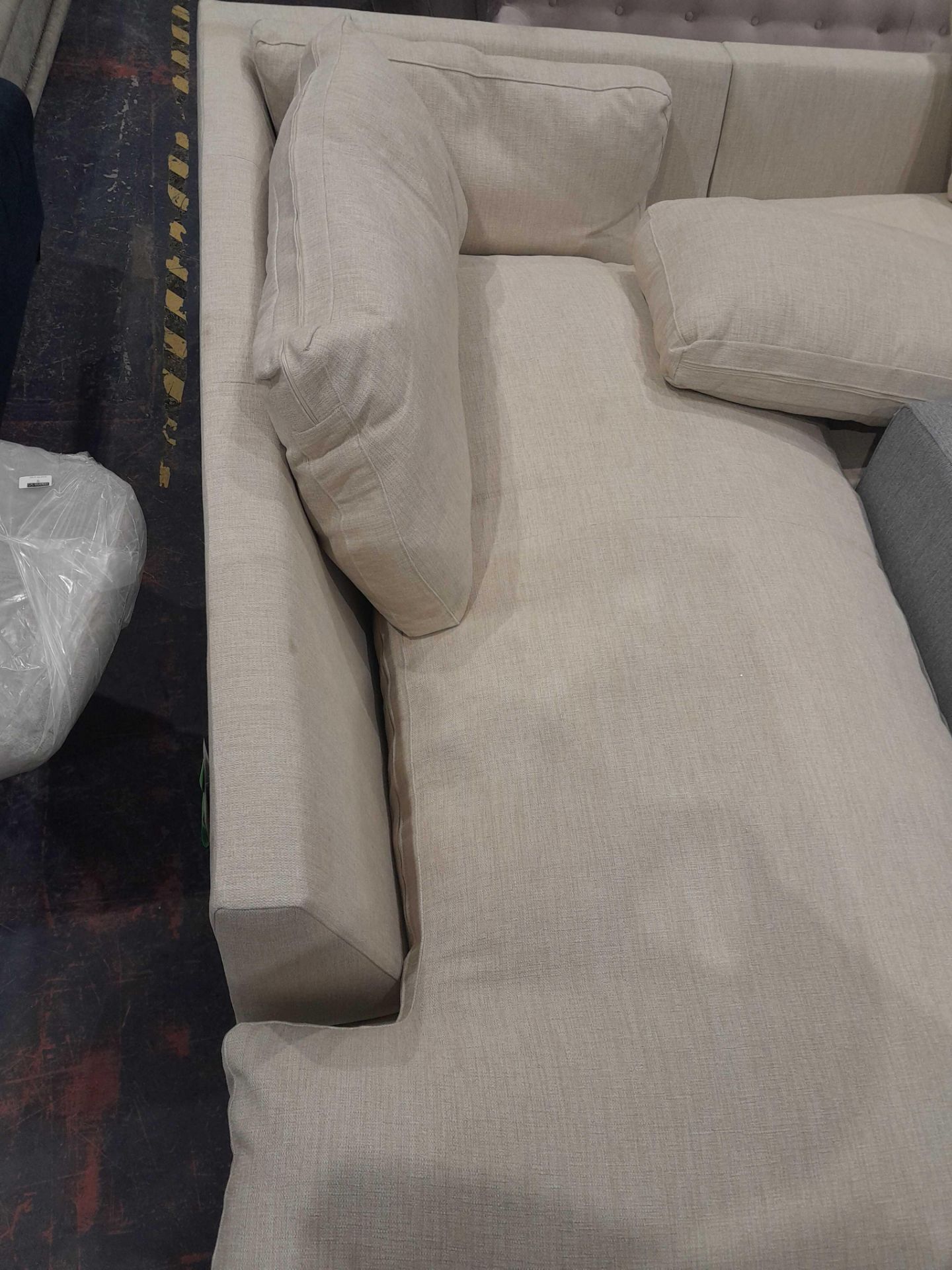 RRP £1700 Ex Display John Lewis 5 Seater Beige Corner Sofa - Image 2 of 3