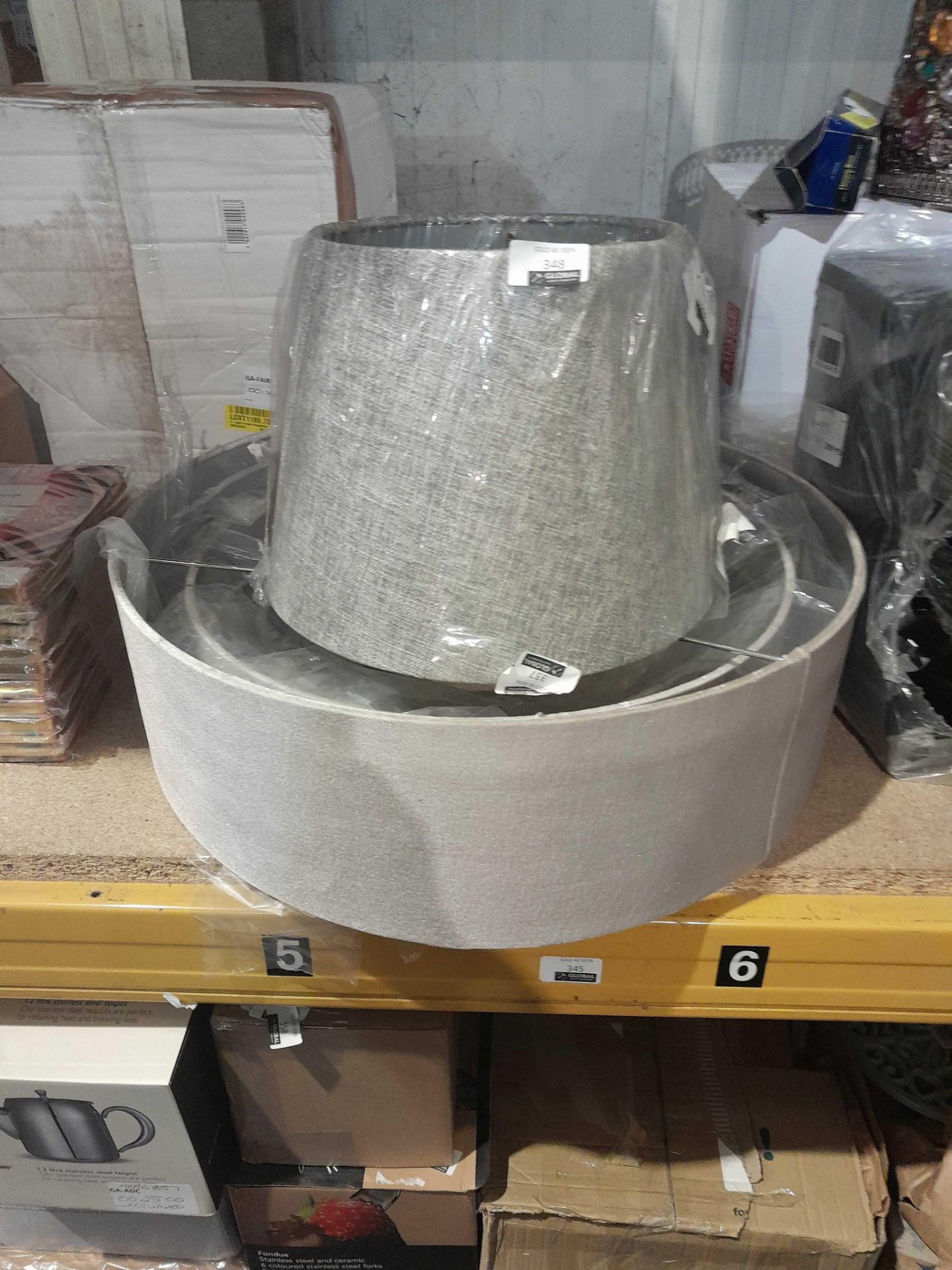 RRP £200 Unboxed Assorted Lampshades (Cr2) - Image 2 of 2