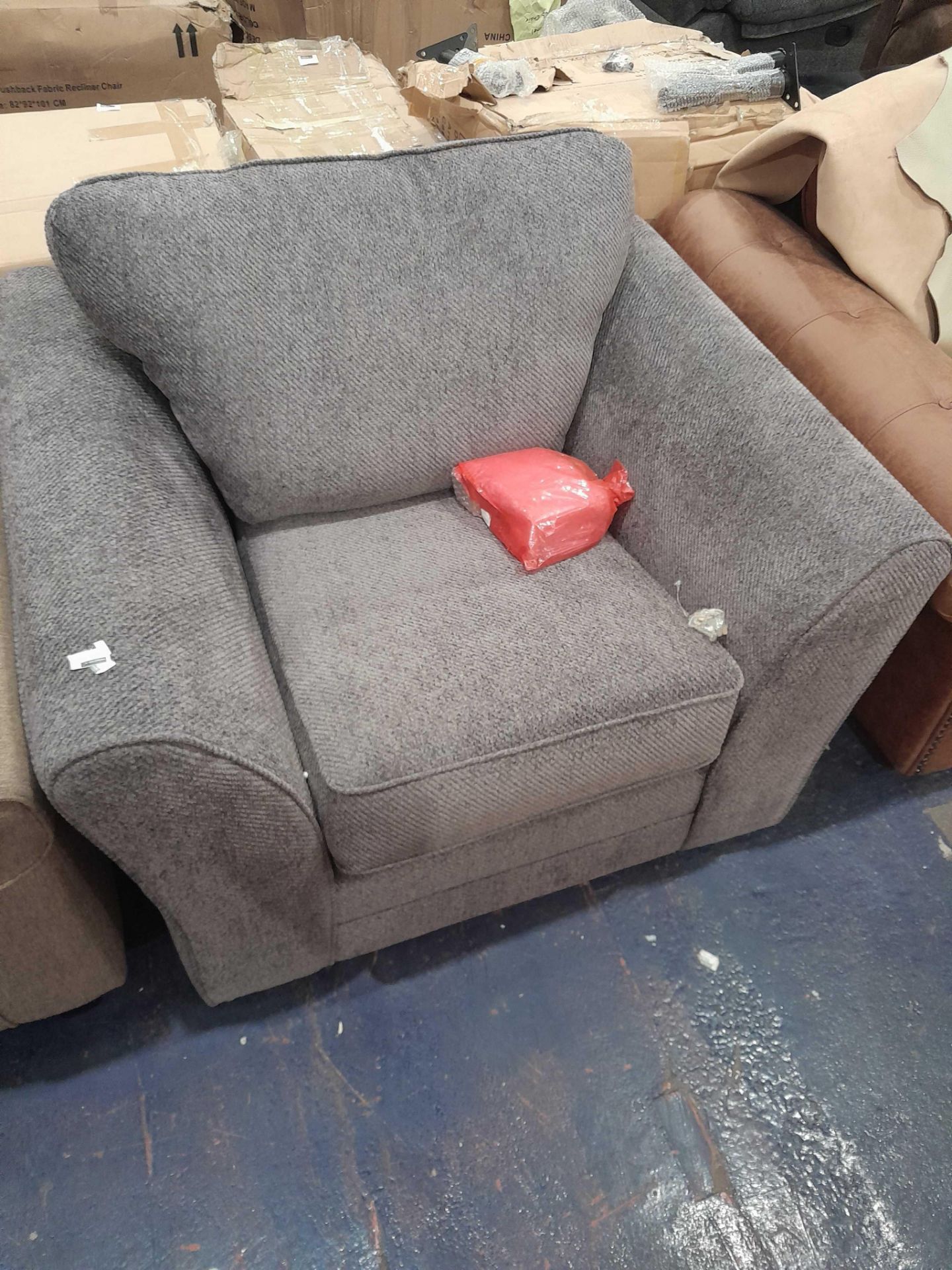 RRP £300 Large Grey Armchair (Cr2) - Image 2 of 2